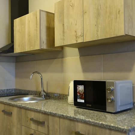 Brick House II Apartment Tbilisi ภายนอก รูปภาพ