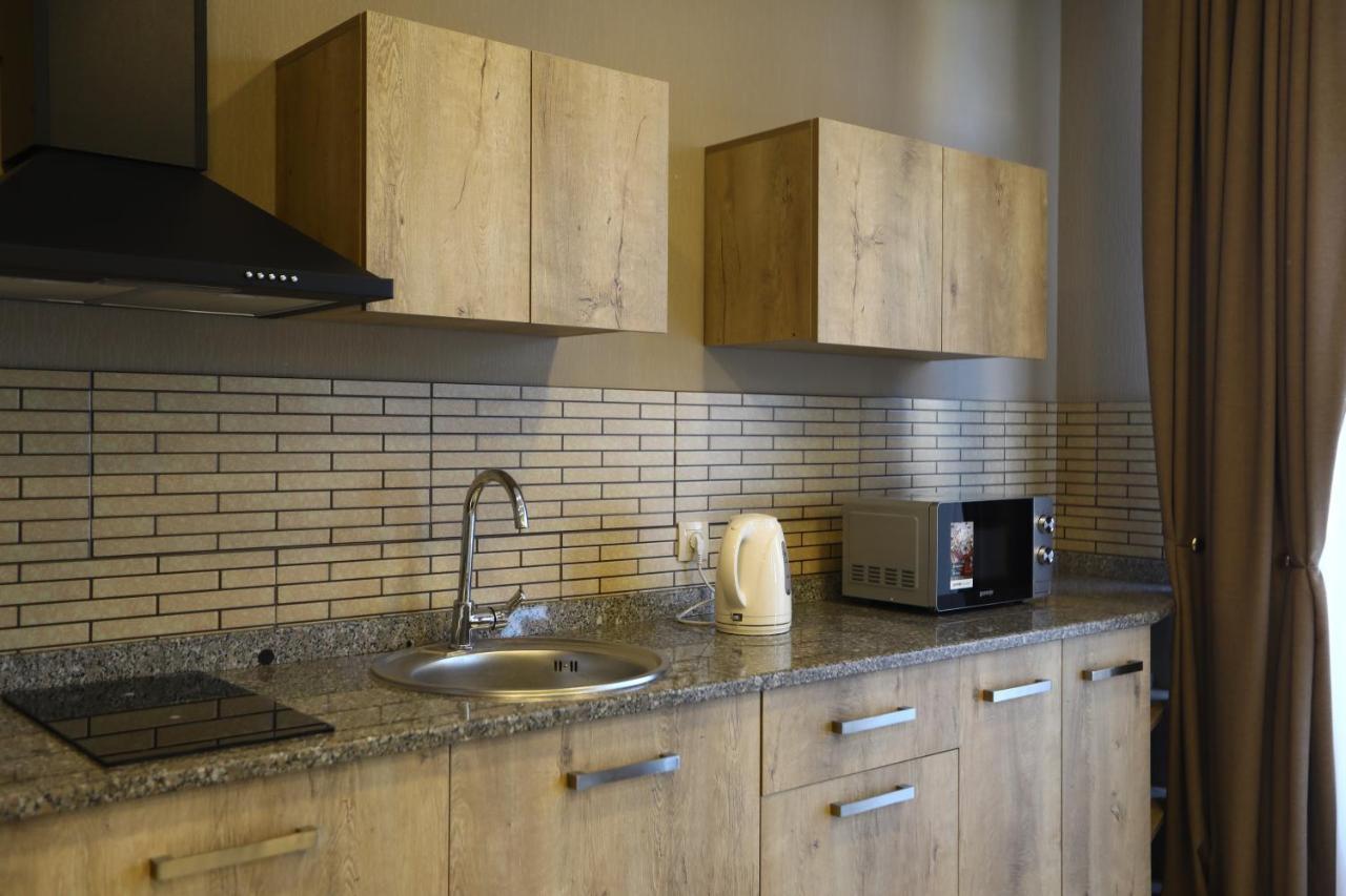 Brick House II Apartment Tbilisi ภายนอก รูปภาพ